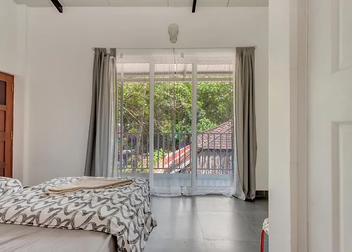 Kiki Villa